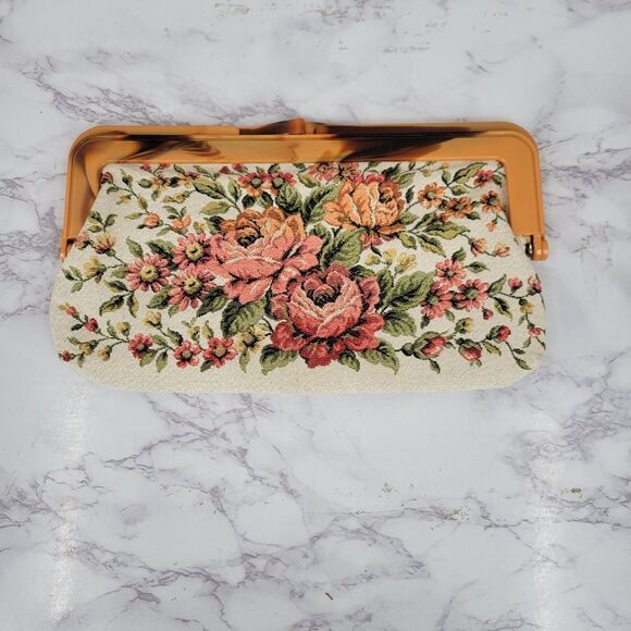 Vintage Floral Tapestry Clutch Bag Hinged - Picture 2 of 8